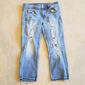 American Eagle Ripped Super Stretch Artist Crop